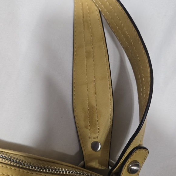 B. Makowsky Soft Genuine Leather Tote Hobo Shoulder Bag Purse Yellow - Picture 10 of 16